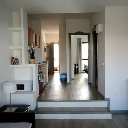 Flowers Playa De Cristianos Apartmán *