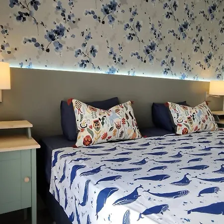 Apartment Flowers Playa De Cristianos