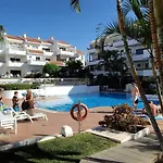 Flowers Playa De Cristianos 洛斯克里斯蒂亚诺斯